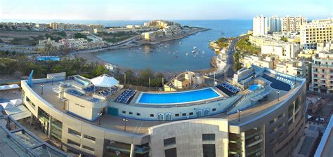 be.HOTEL in St. Julian's .